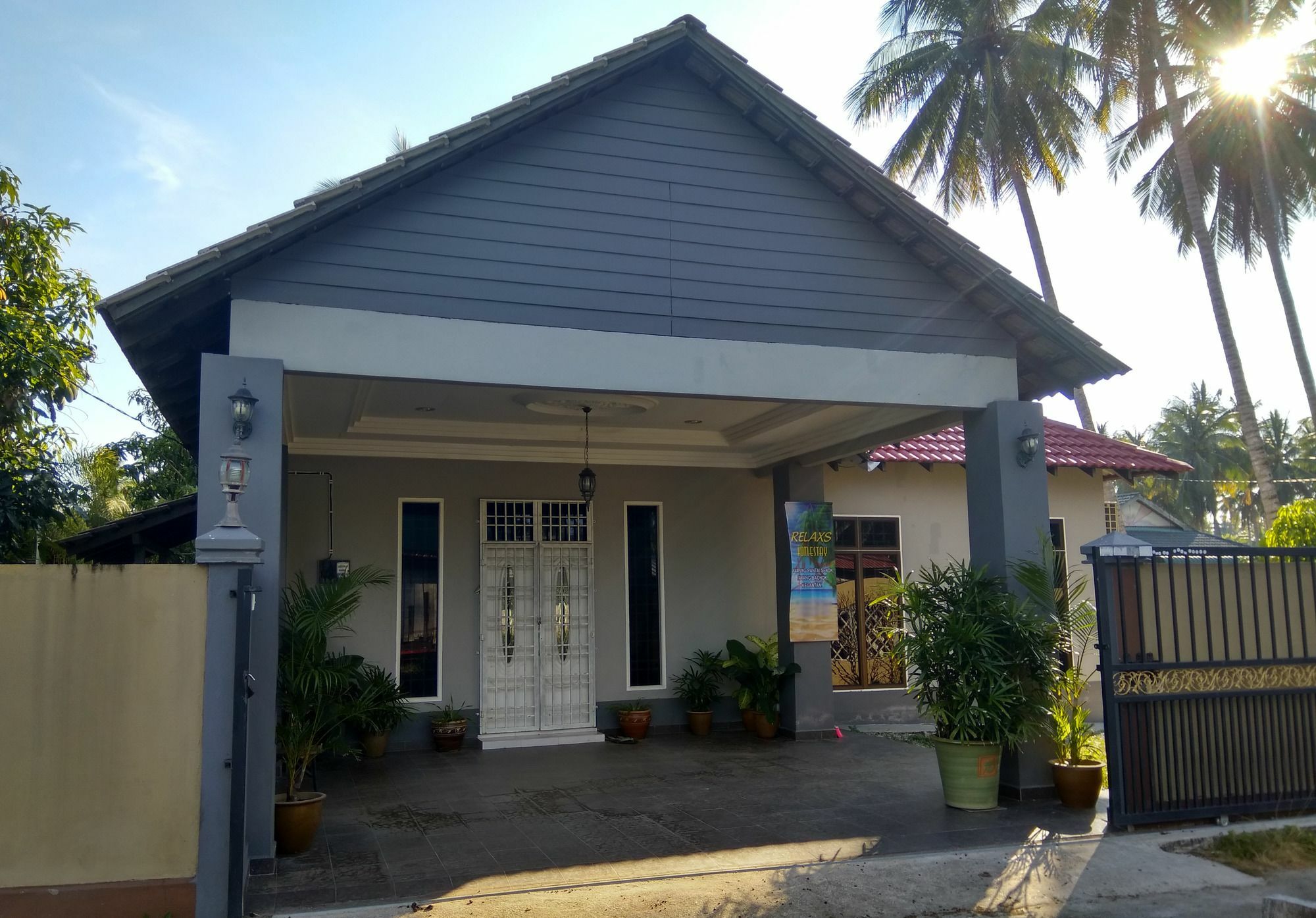 Relaxs Homestay Kota Bharu Bagian luar foto